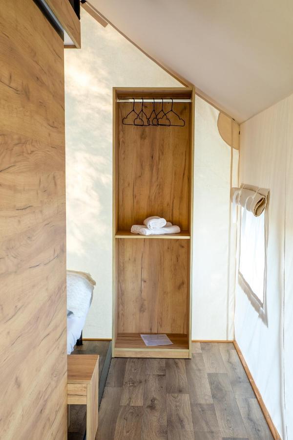 Glamping Pod Gwiazdami Pietrusza Wola Hotel Kültér fotó